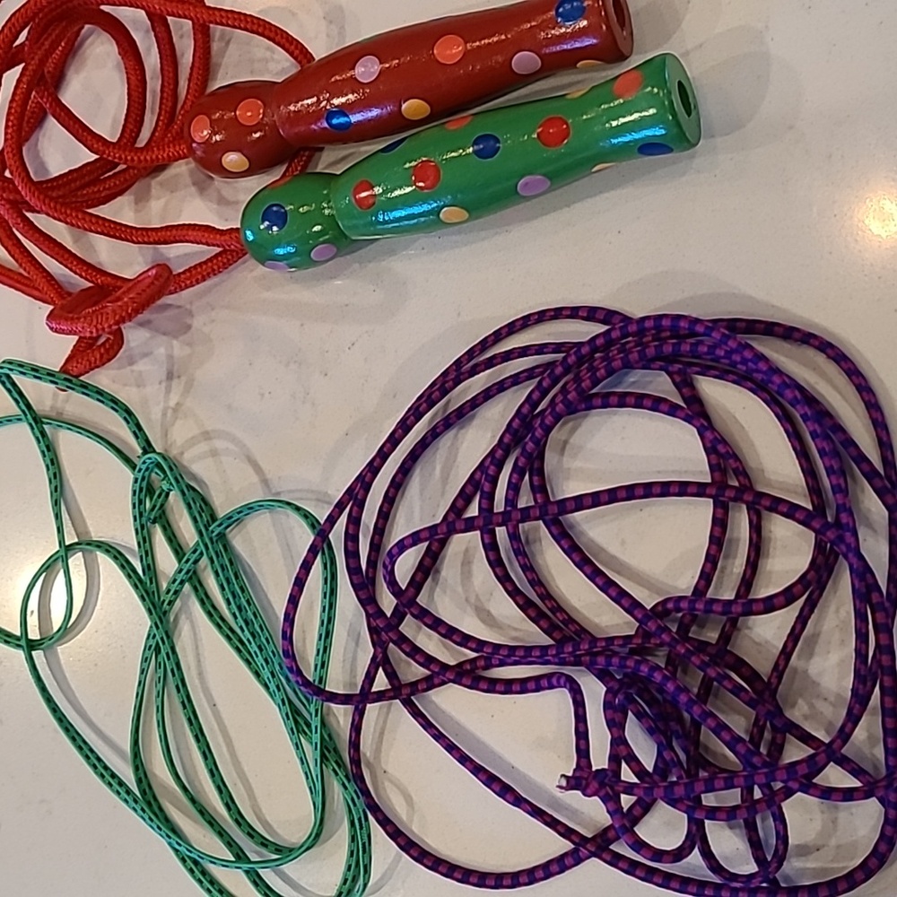 Cats Crade Elastics and jump rope
